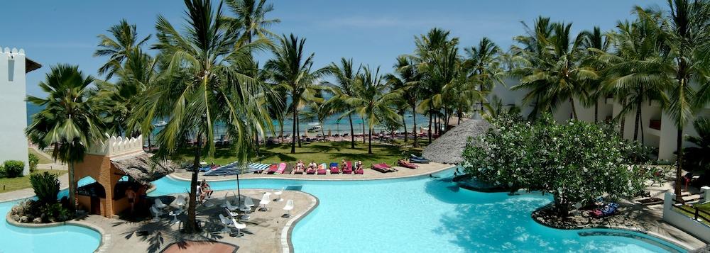 Bamburi Beach Hotel מראה חיצוני תמונה